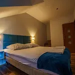 Apartament Koło Brzegu *