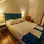 Apartament Koło Brzegu *