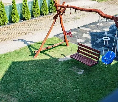 شقة Kolo Brzegu *